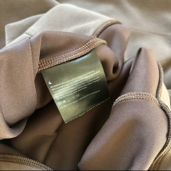 Lululemon Softstreme Perfectly Oversized Cropped Crew - Picture 5 of 5